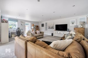 Day Room- click for photo gallery